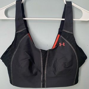 Under Armour Sports Bra 36D